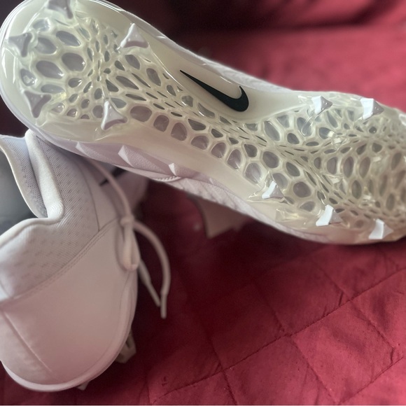 Nike Alpha Menace Low Pro 2 - BRAND NEW - Picture 3 of 11